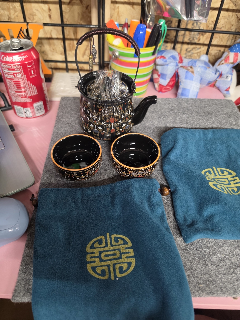 AT-1 Black Floral Cloisonné Teapot Set with Two Cups - Elegant Black and Gold